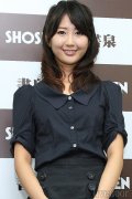 日最美市议员选举失利改行做写真女优(图)